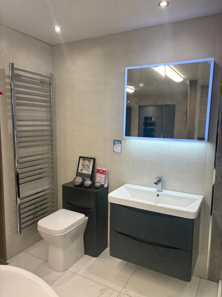 Bathshack Dublin ExDisplay Furniture Bundle Deal