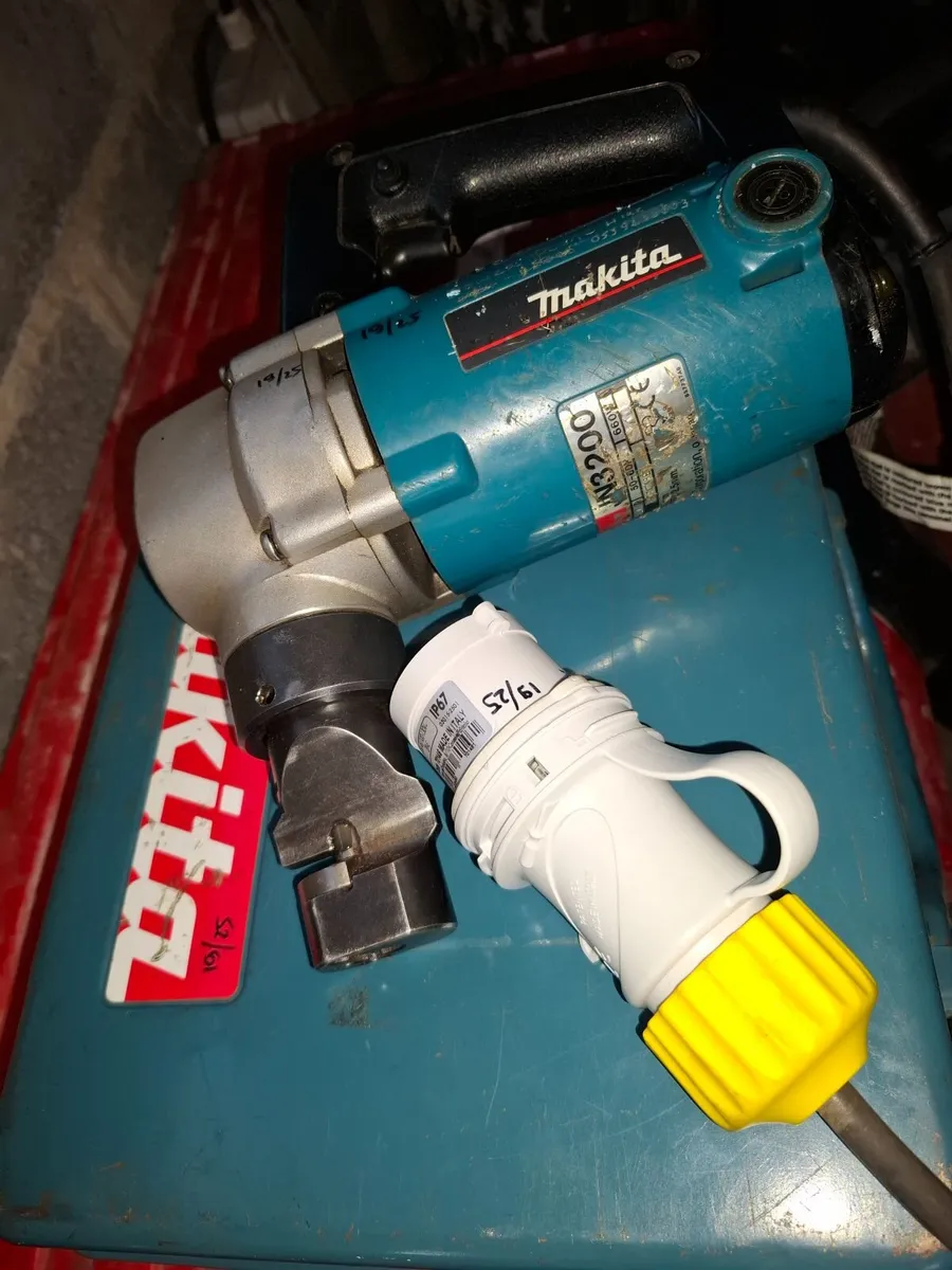Makita nibbler 3.2mm - Image 1