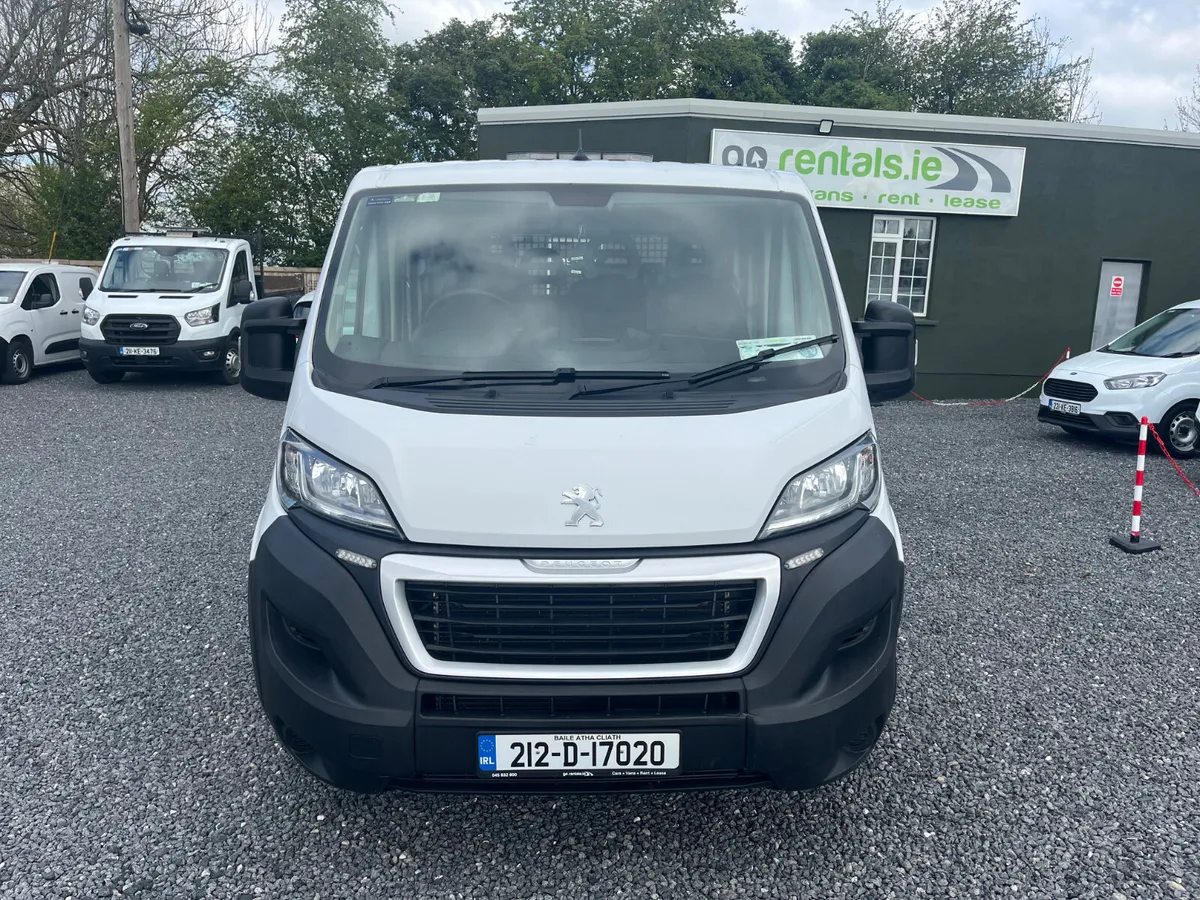 Peugeot Boxer Crew Cab Tipper 2.2L Diesel 140BHP - Image 2