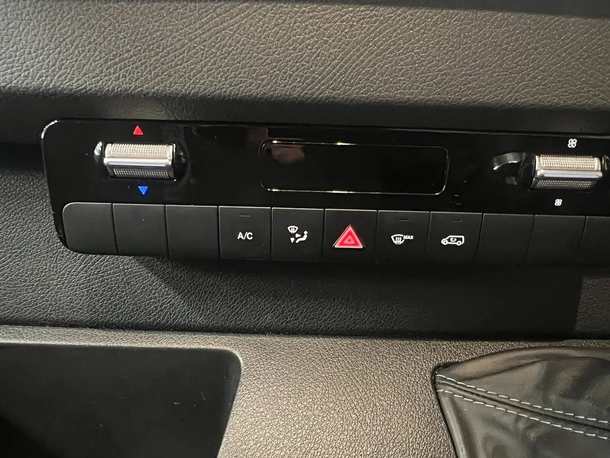 2020 Mercedes-Benz Sprinter Refrigerated Van - Image 4