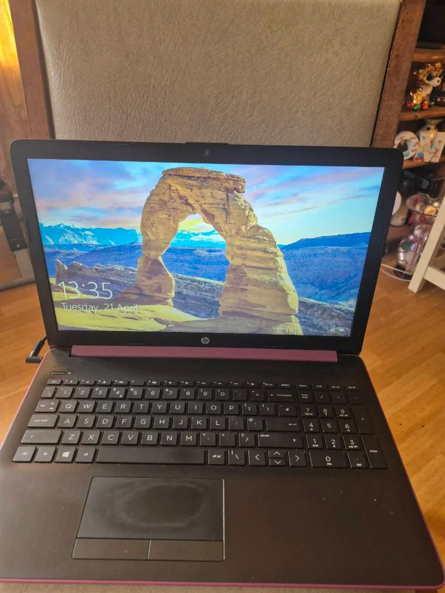 HP 15-db0500sa 15.6AMD A6 Laptop - 1 TB HDD Mauve - Image 1
