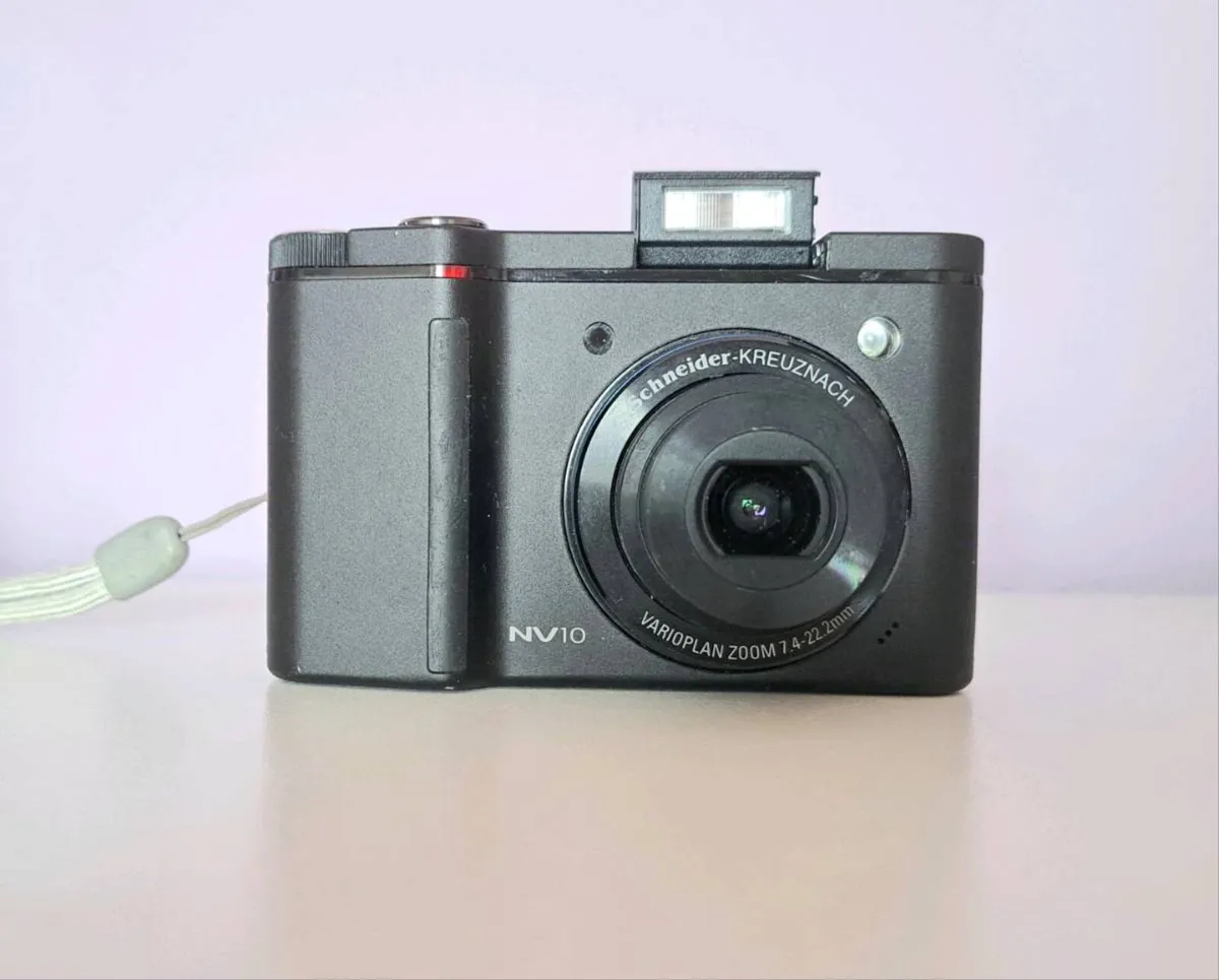 Samsung NV10 Digital Camera - Image 1
