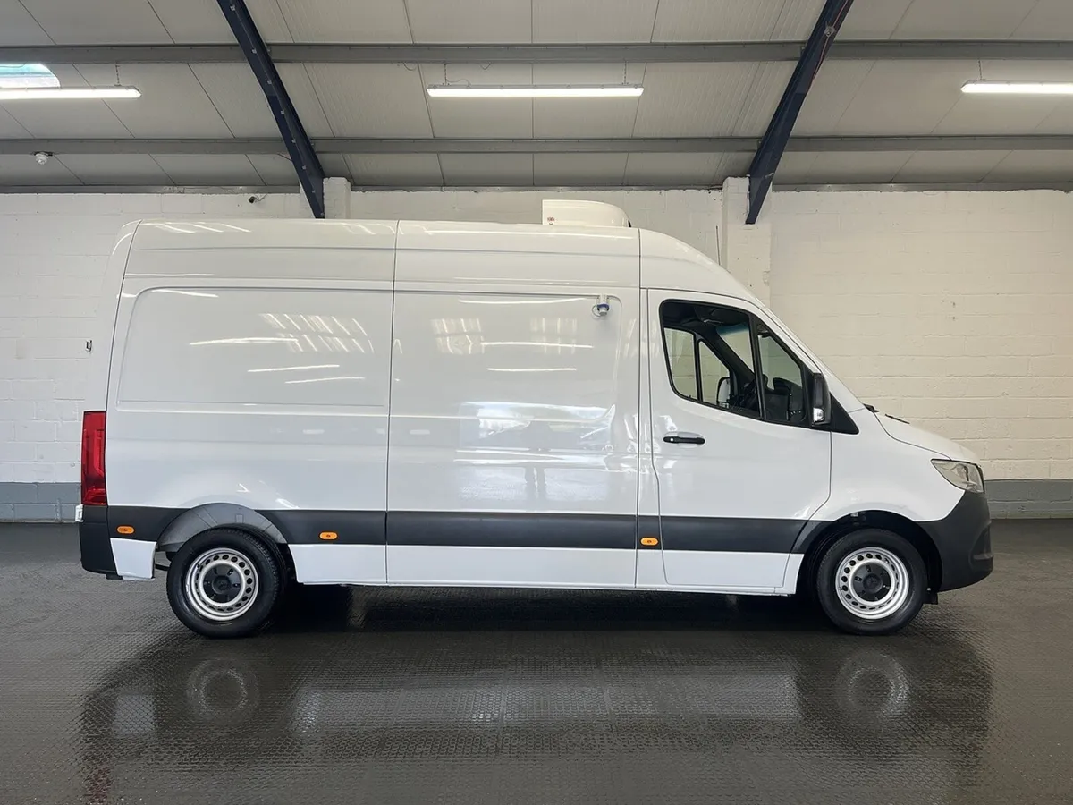 2020 Mercedes-Benz Sprinter Refrigerated Van - Image 1
