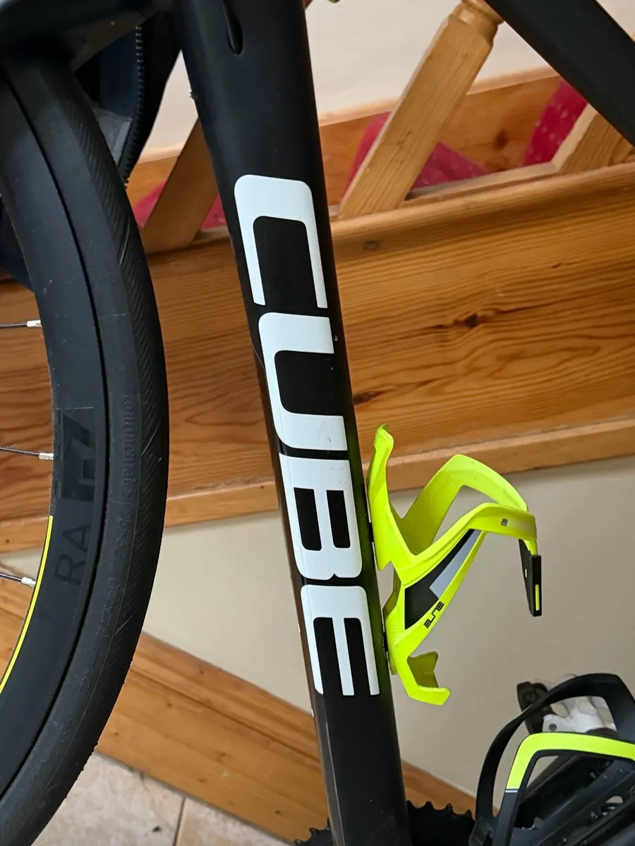 Mens Cube Bike - Mint Condition (Like New) - Image 4