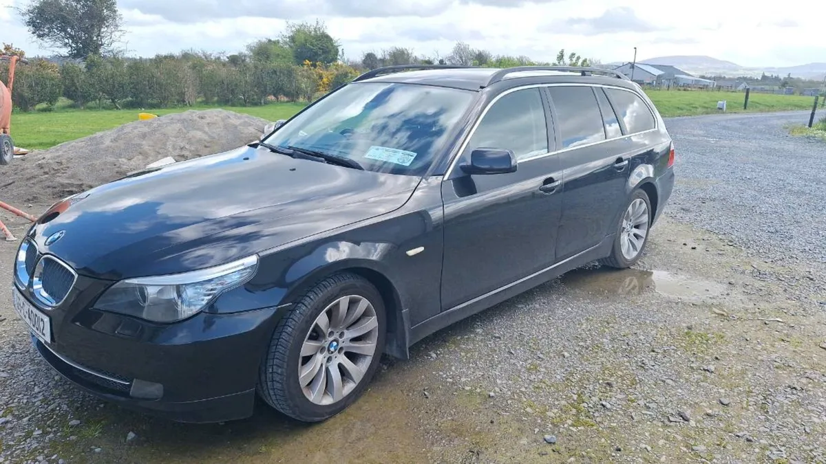 Bmw 5 series estate - Image 2