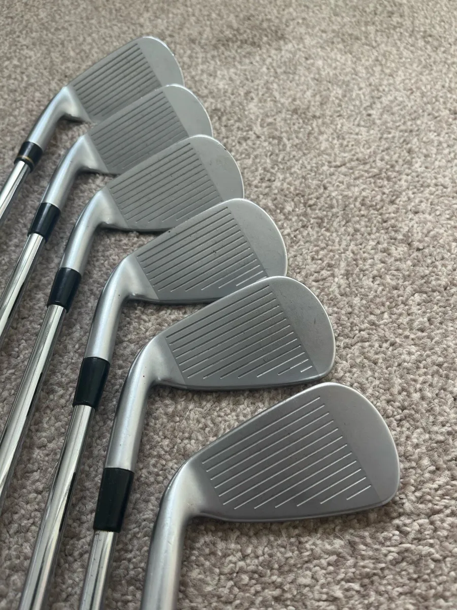 Mizuno JPX 900 Hot Metal Irons - Image 4