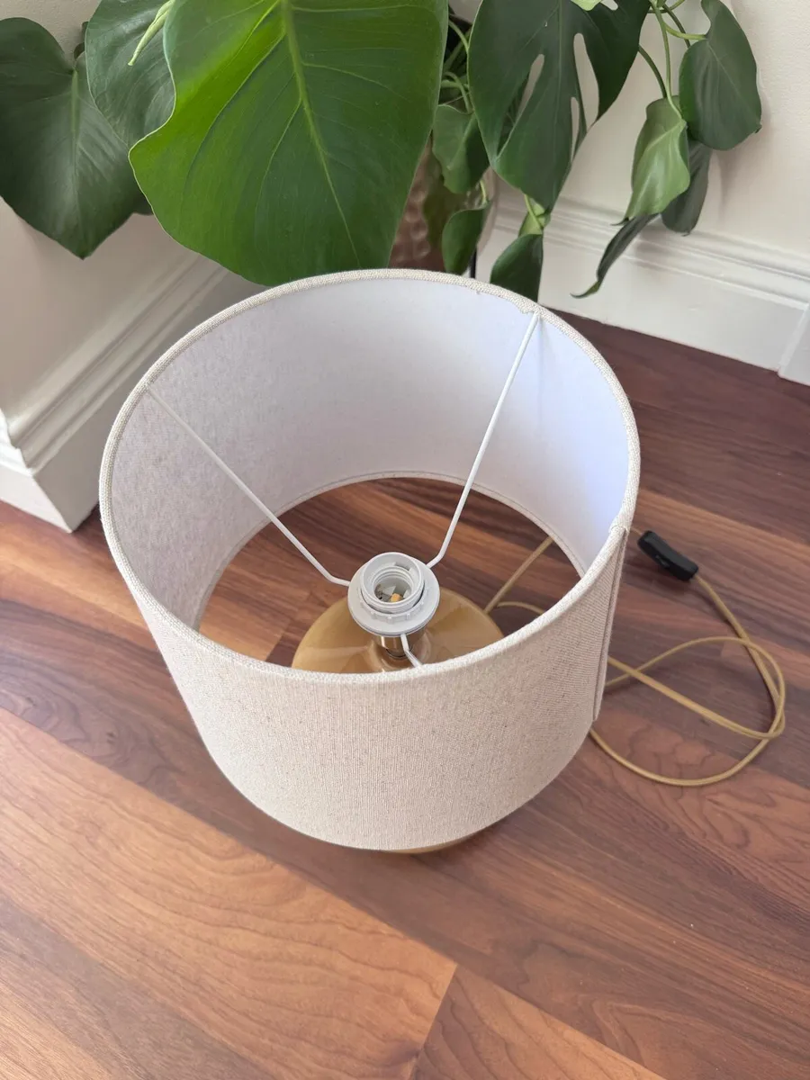 Dunnes Table Lamp - Image 2