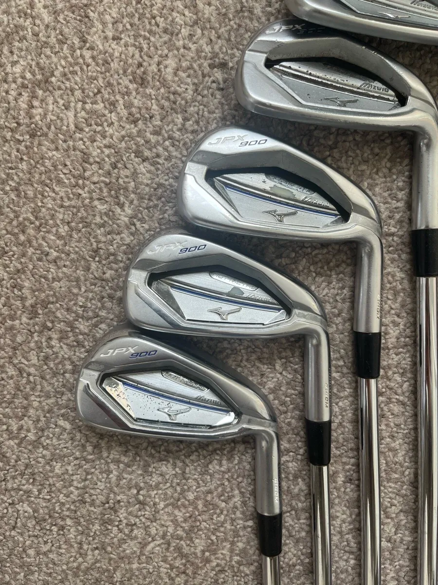 Mizuno JPX 900 Hot Metal Irons - Image 2