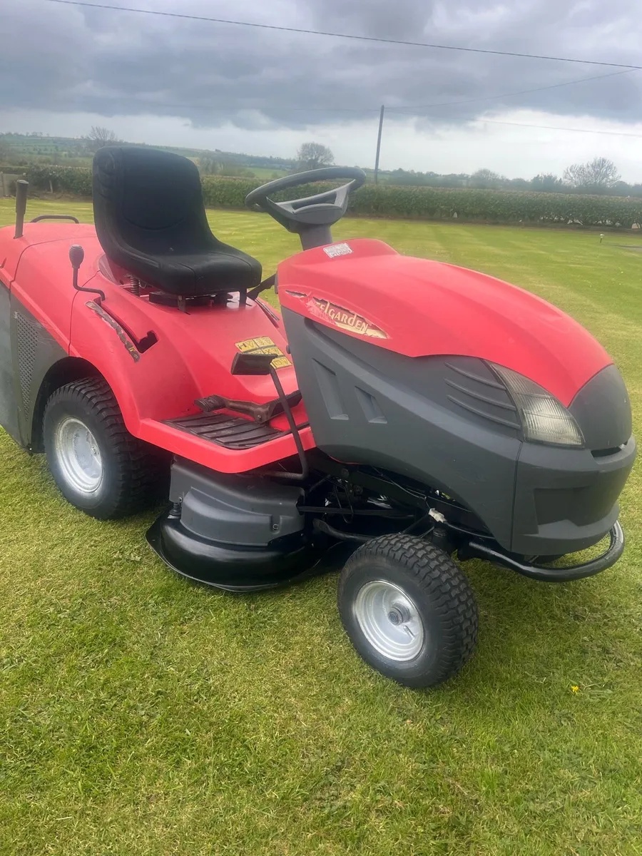 Castlegarden mower - Image 2