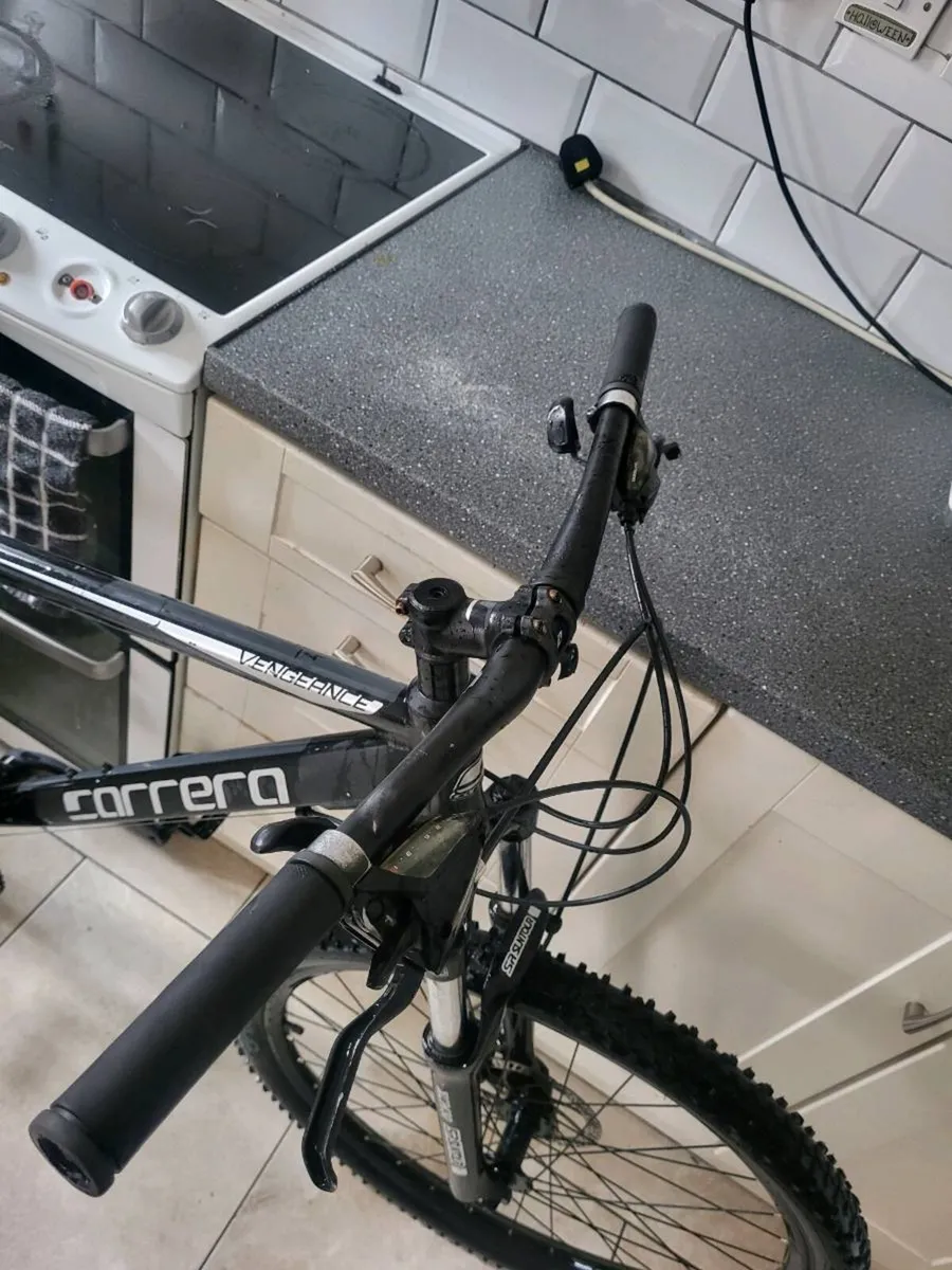 Mans Mountain bike(ON HOLD) - Image 2