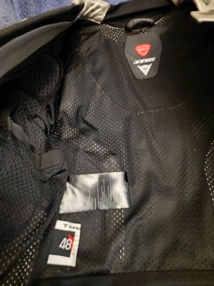 Dainese Motorcycle full leather suit - Image 3