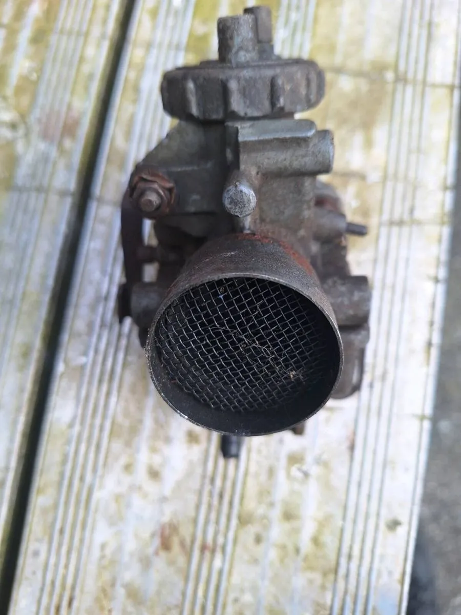 Vintage motorcycle - Image 4