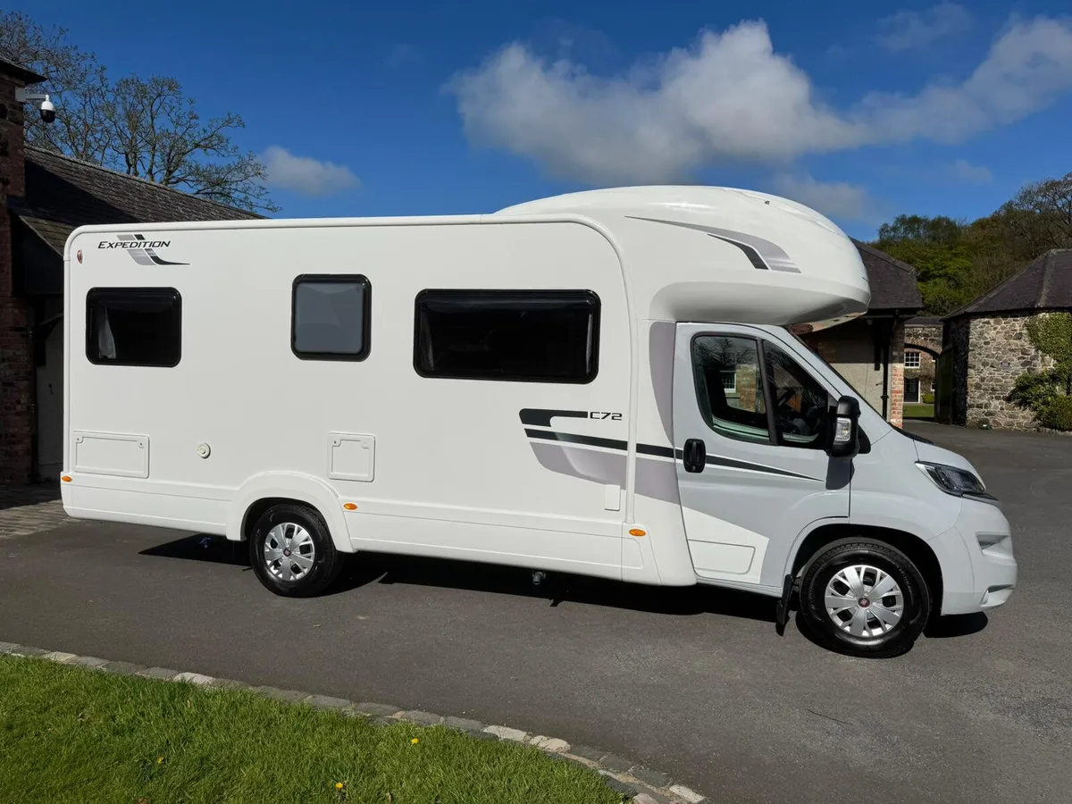 Autotrail Expedition C72 - Image 3