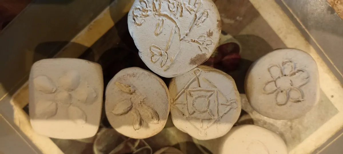 Pottery Stamps & Handles - Image 4