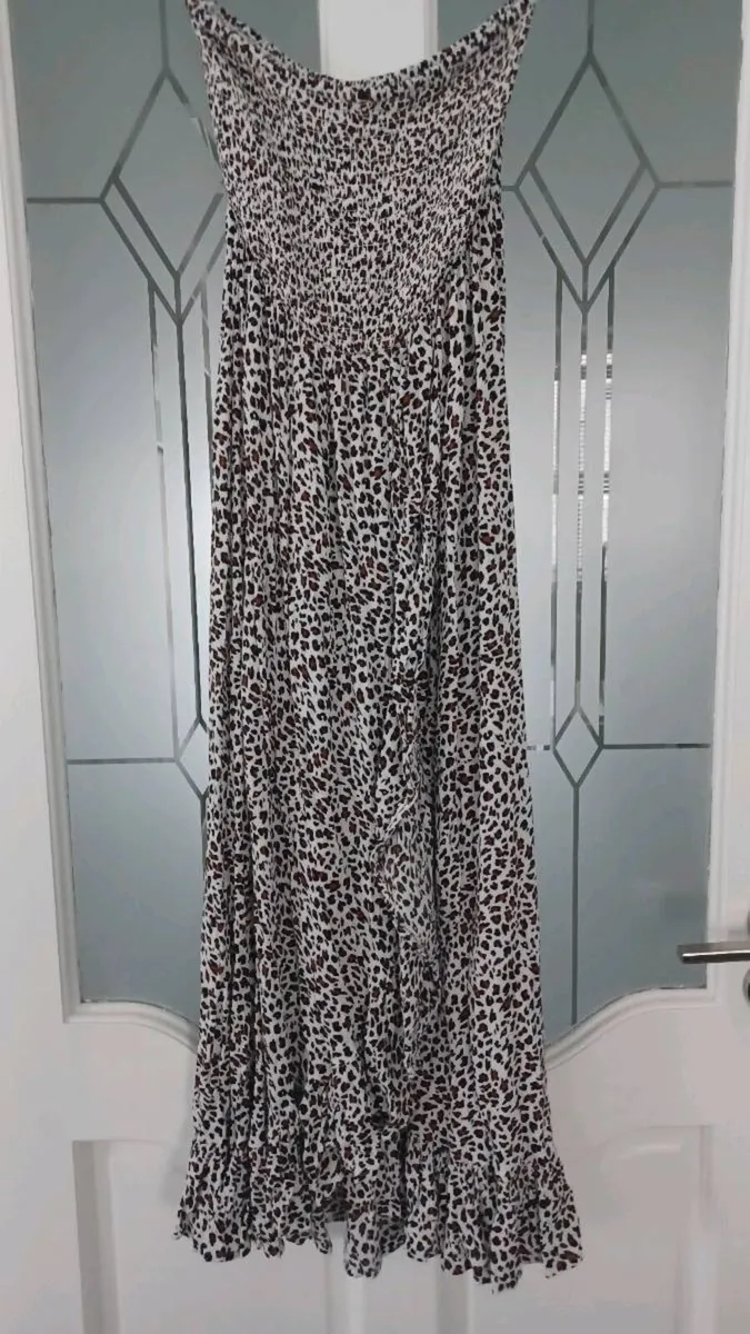 Womens clothing - Image 4