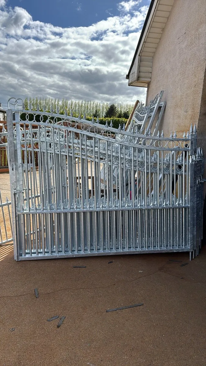 Galvanized gates on sale✅ - Image 1