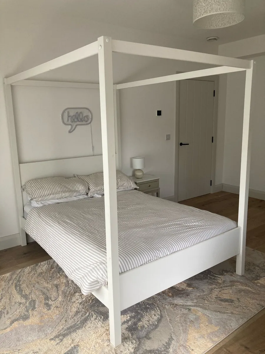 4 Poster Double Bed - Image 1