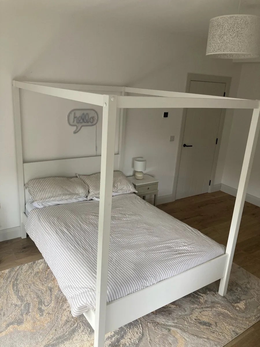 4 Poster Double Bed - Image 2