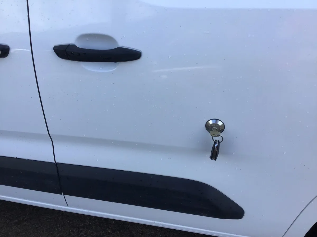 Vauxhall Combo 2020 - Image 2