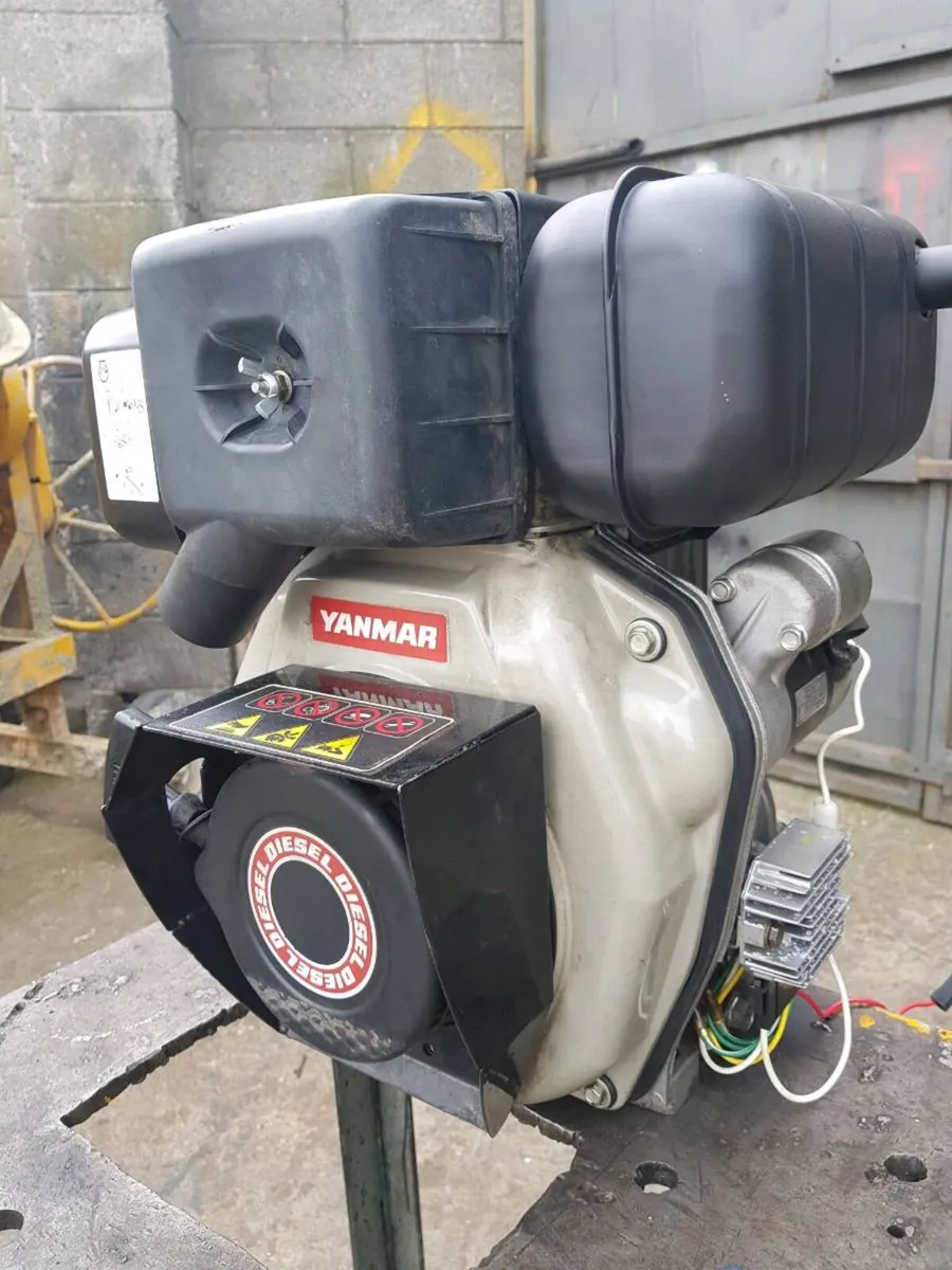 Yanmar engine - Image 4