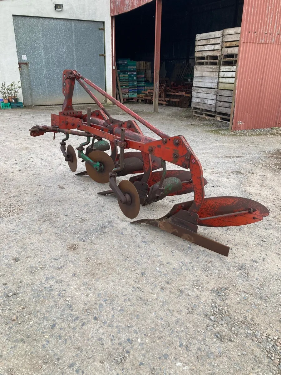 Kverneland  three furrow plough. - Image 2