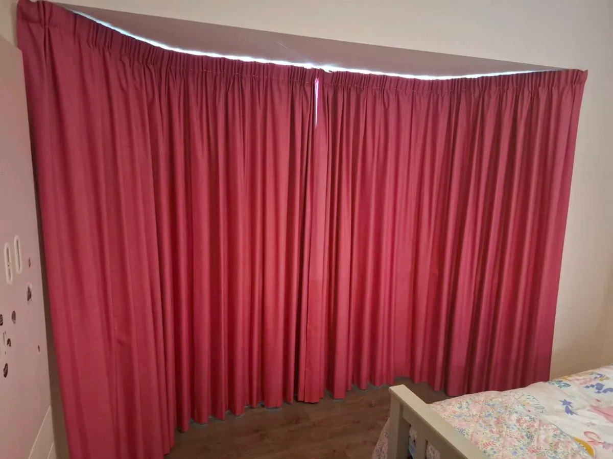 Curtains - Image 1