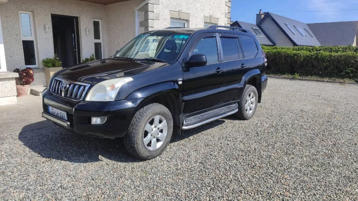 Toyota Land Cruiser LC5 - Image 1