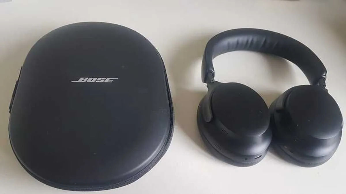 BOSE Quiet Comfort (QC) Ultra Headphones - Image 4