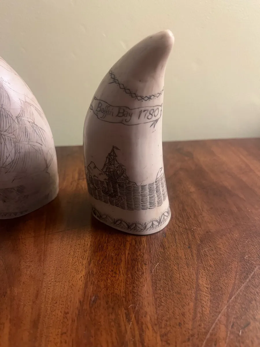Vintage Pair of Scrimshaws - Image 3