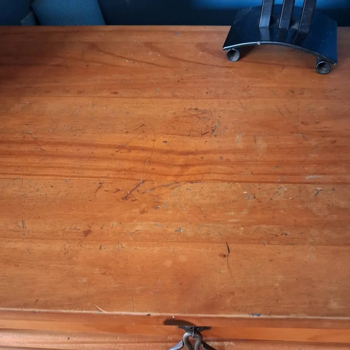 Side table / locker - Image 2