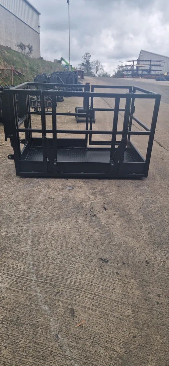 6 x 4 euro quickie Man cage - Image 1