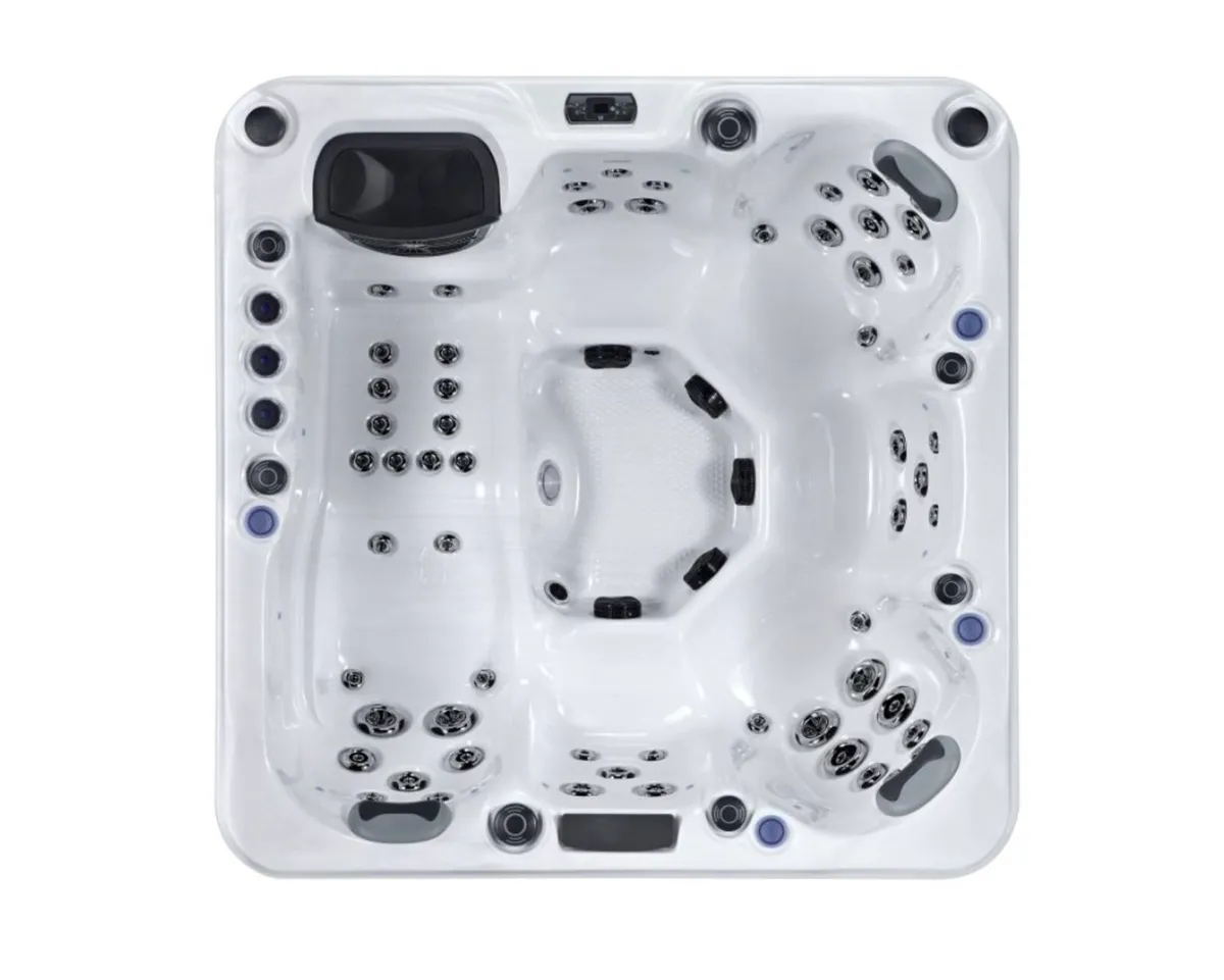 Free Fast Delivery - Ruby Pro Hot Tub - Image 2