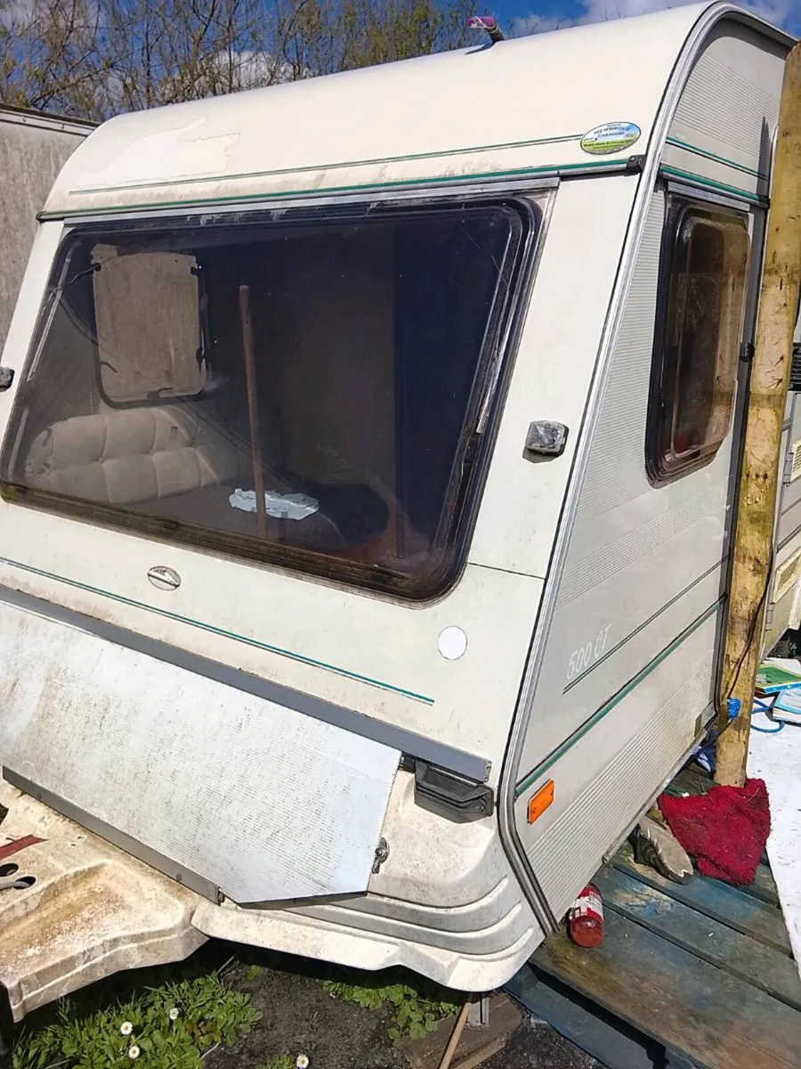 2 caravans - Image 3