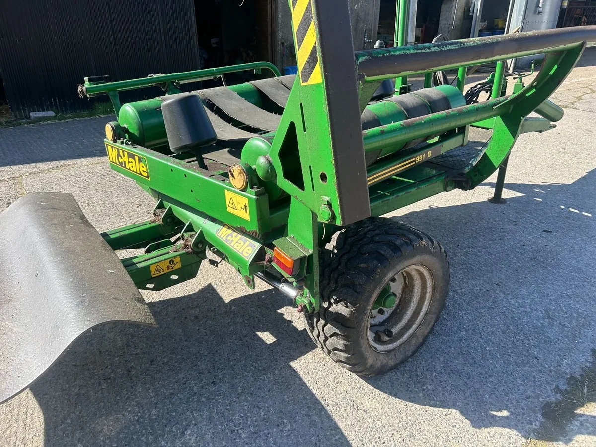 2008 McHale 991B - Image 3