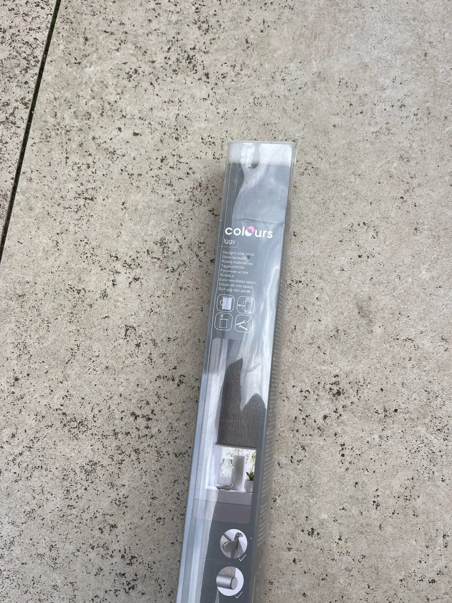 Roller blind 120x180. New and in box - Image 3