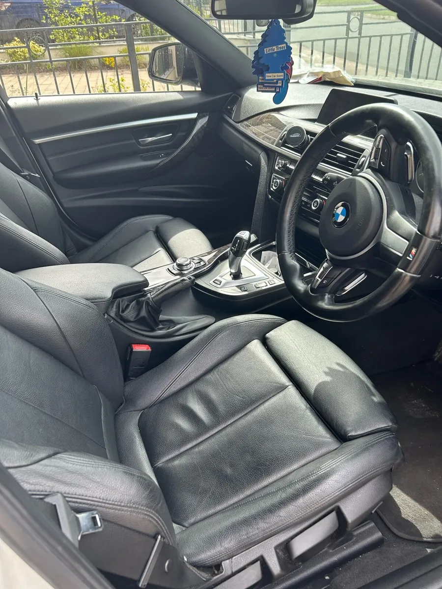 BMW 330e 162 - Image 3
