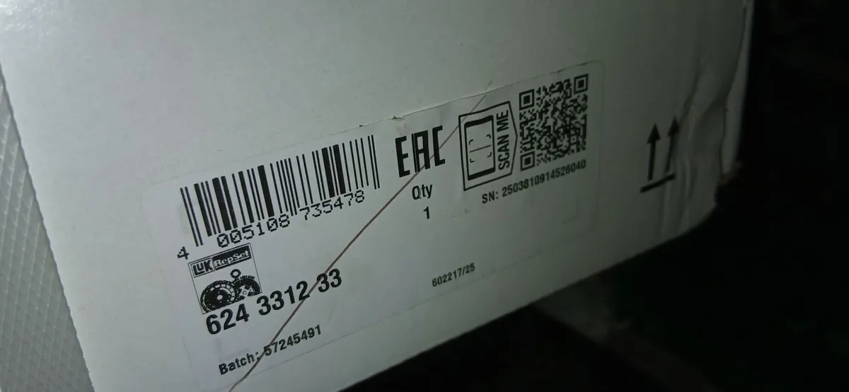 LUK Clutch Kit for Renault Trafic 2008  #624331233 - Image 2