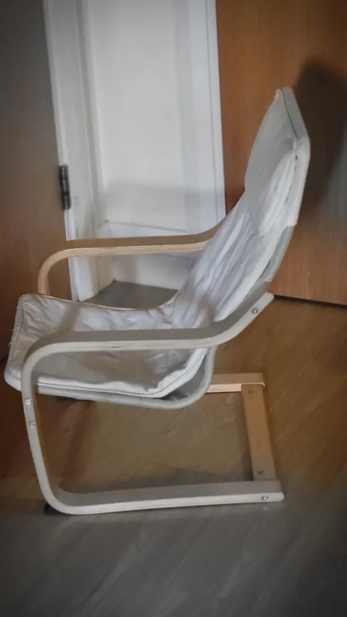 kids chairs - Image 3