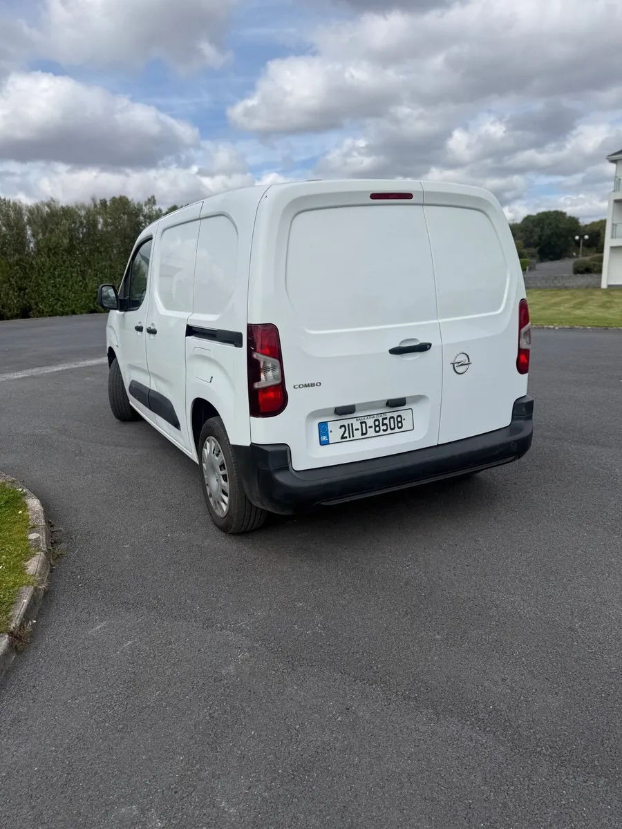 Opel Combo 2021 - Image 4