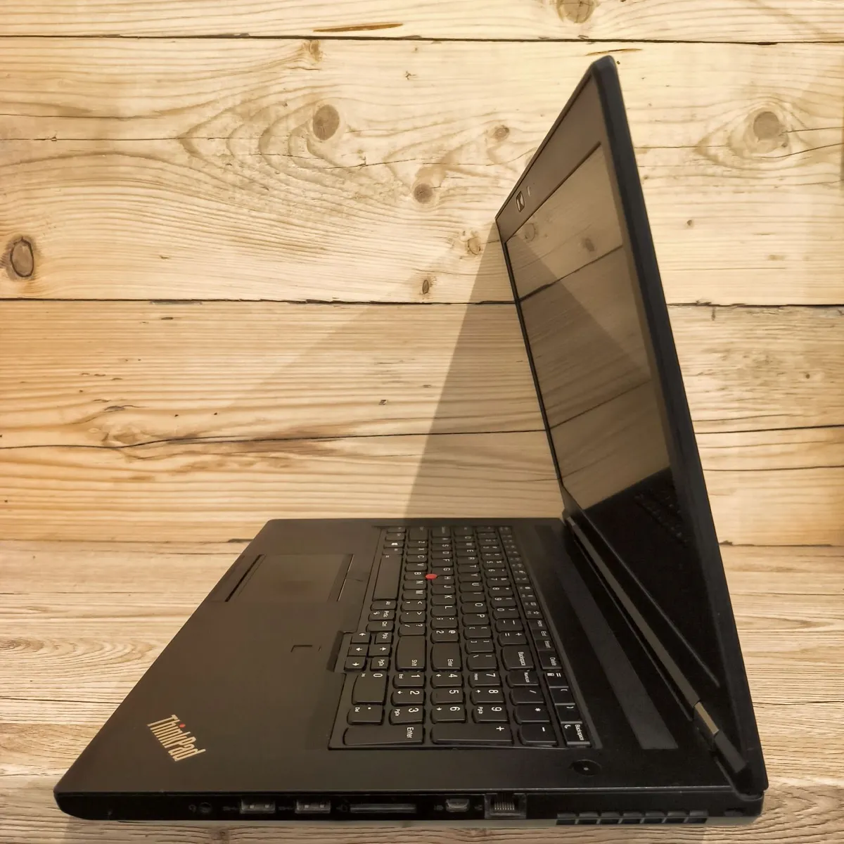 17.3"/ I7 8th/ NVIDIA 6Gb / 32GB RAM / Warranty/ - Image 3