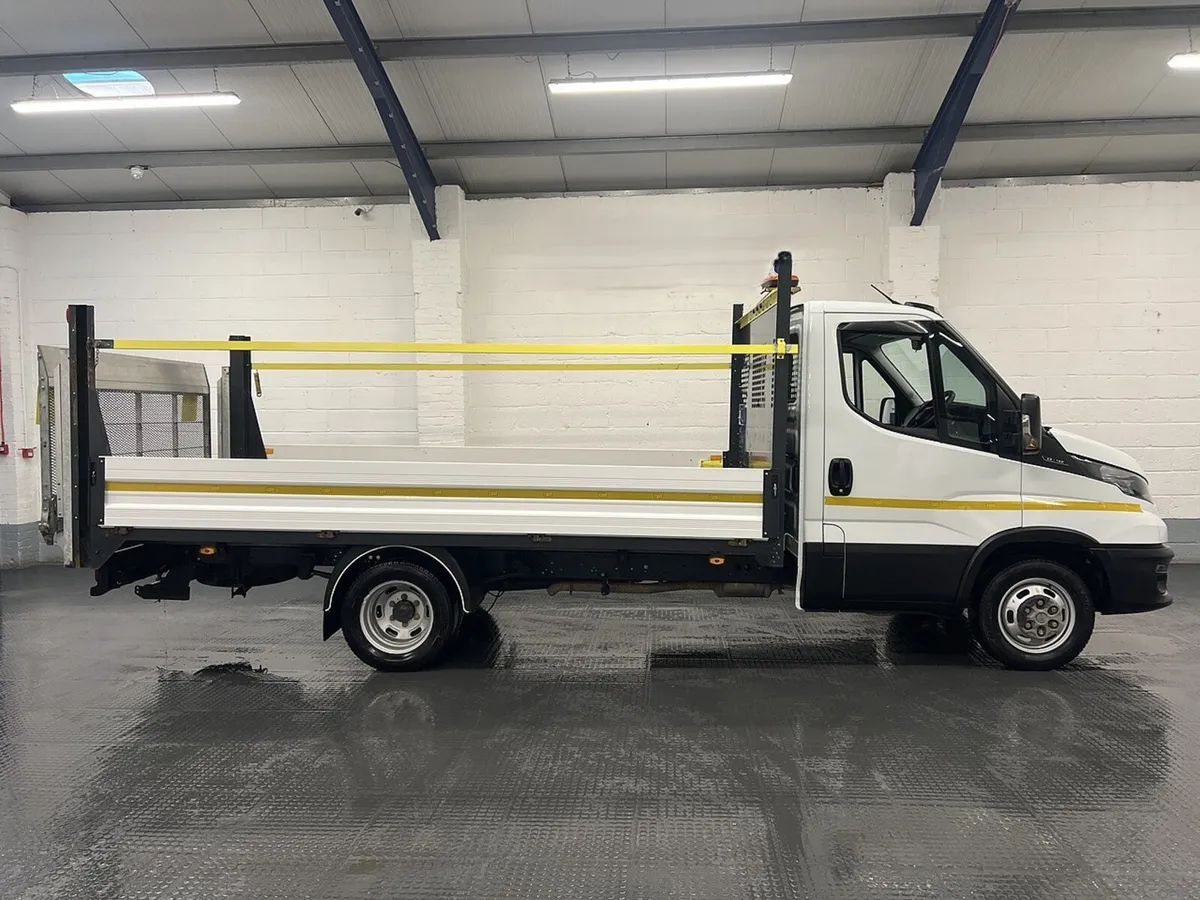 2023 Iveco Daily Dropside Van - Image 1
