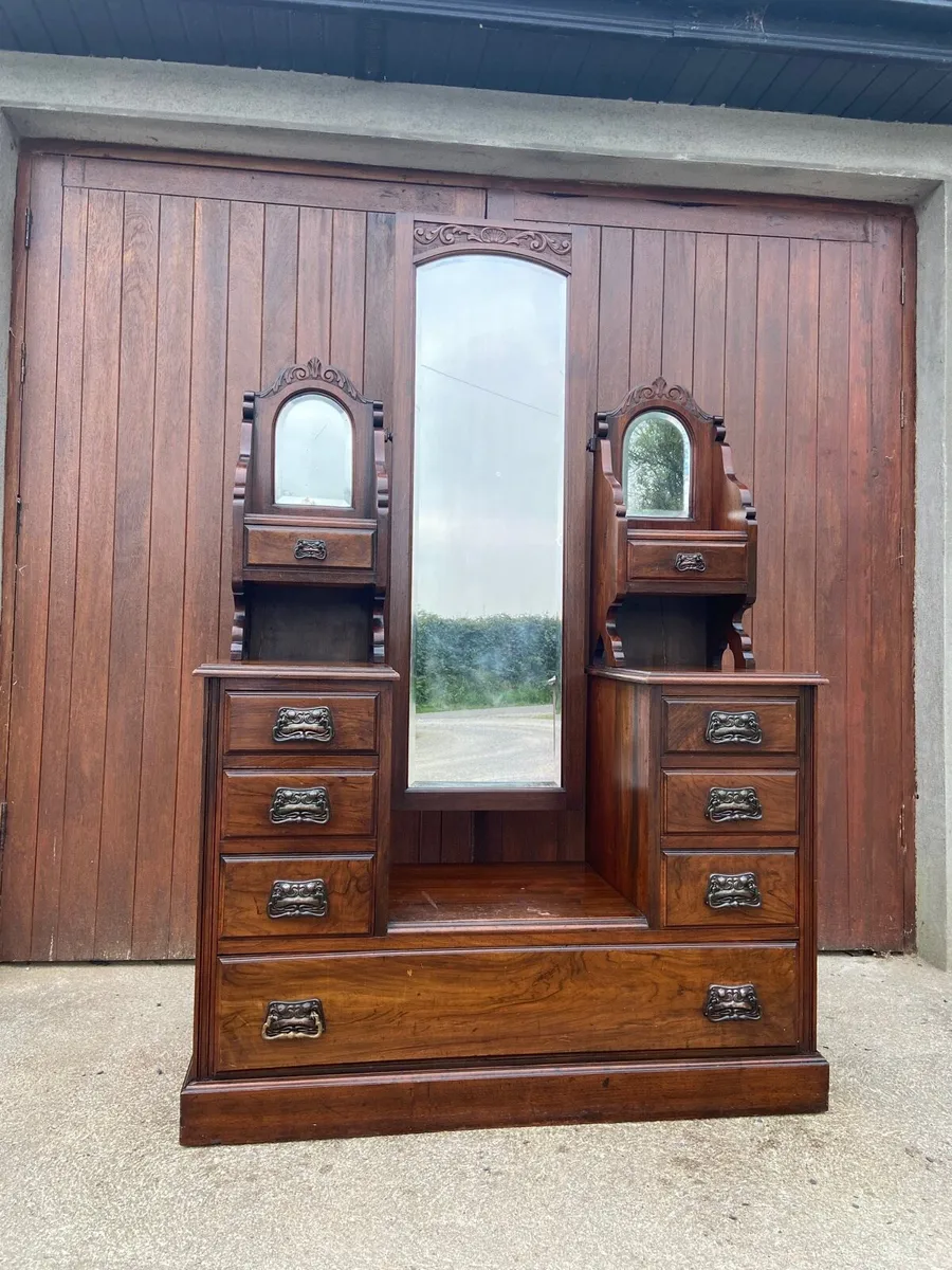 Victorian Scottish waterfall dresser - Image 4