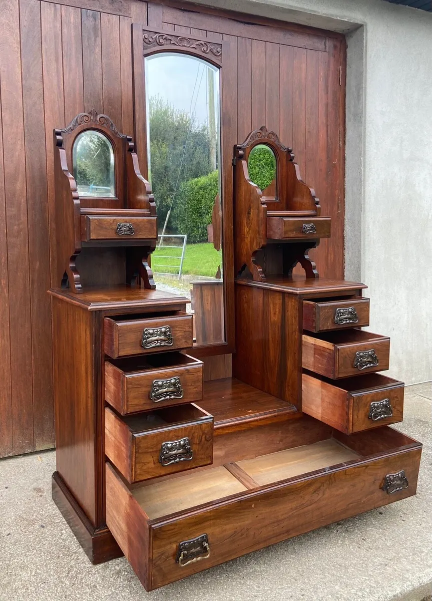 Victorian Scottish waterfall dresser - Image 1