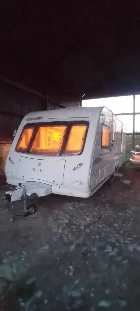4 berth with solar panels - Image 1