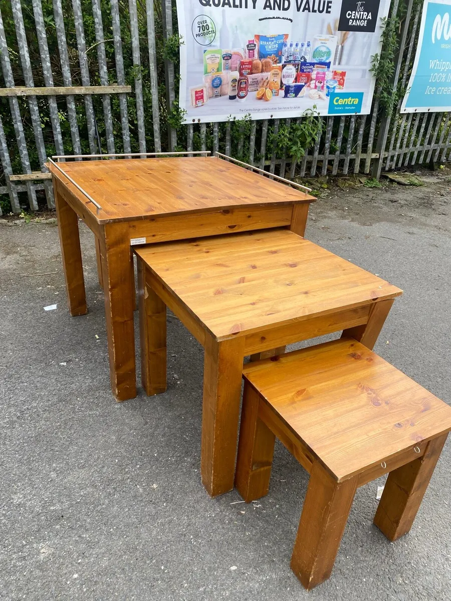 Display tables - Image 1