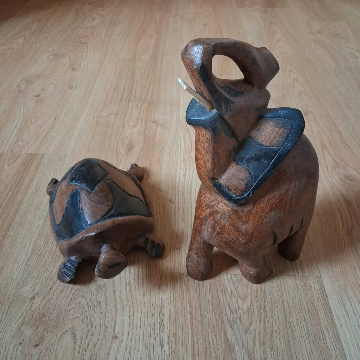 Wooden animals - Image 1