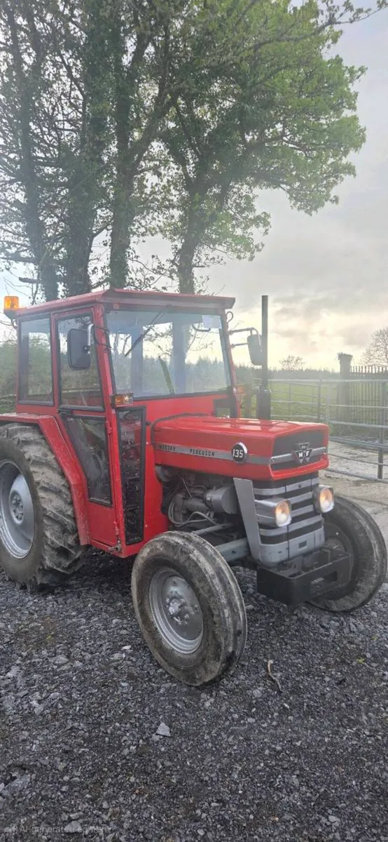 Massey Ferguson 135 - Image 1