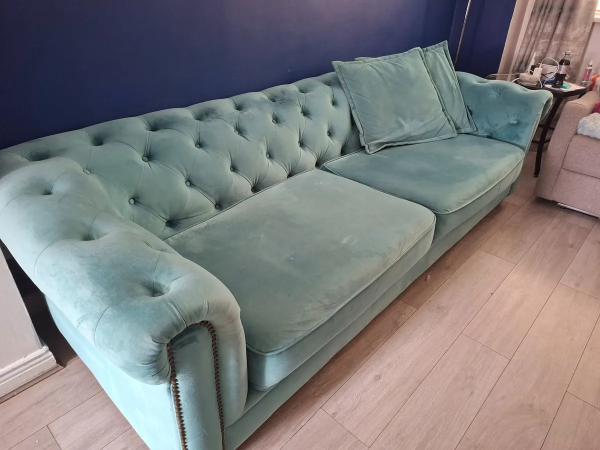 Couch - Image 3