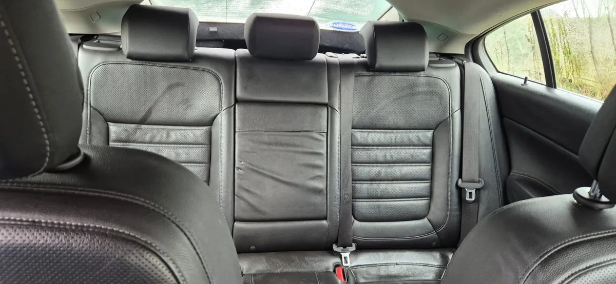 Vauxhall Insignia 2012 breaking - Image 3