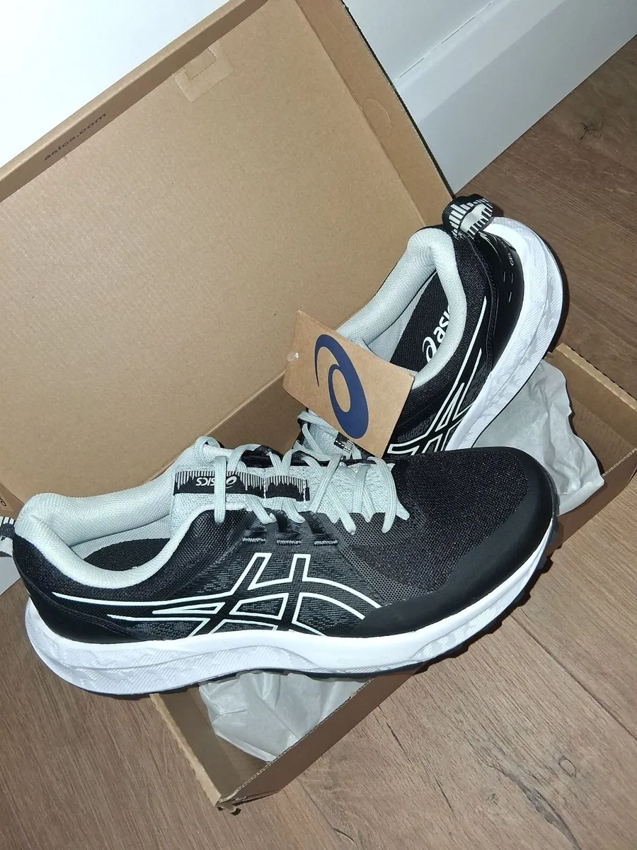 Mens Asics Trainers - Image 3